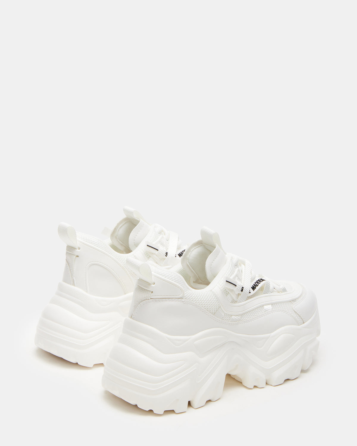 RECOUPE White Women's Chunky Platform Low-Top Sneaker - Steve Madden
