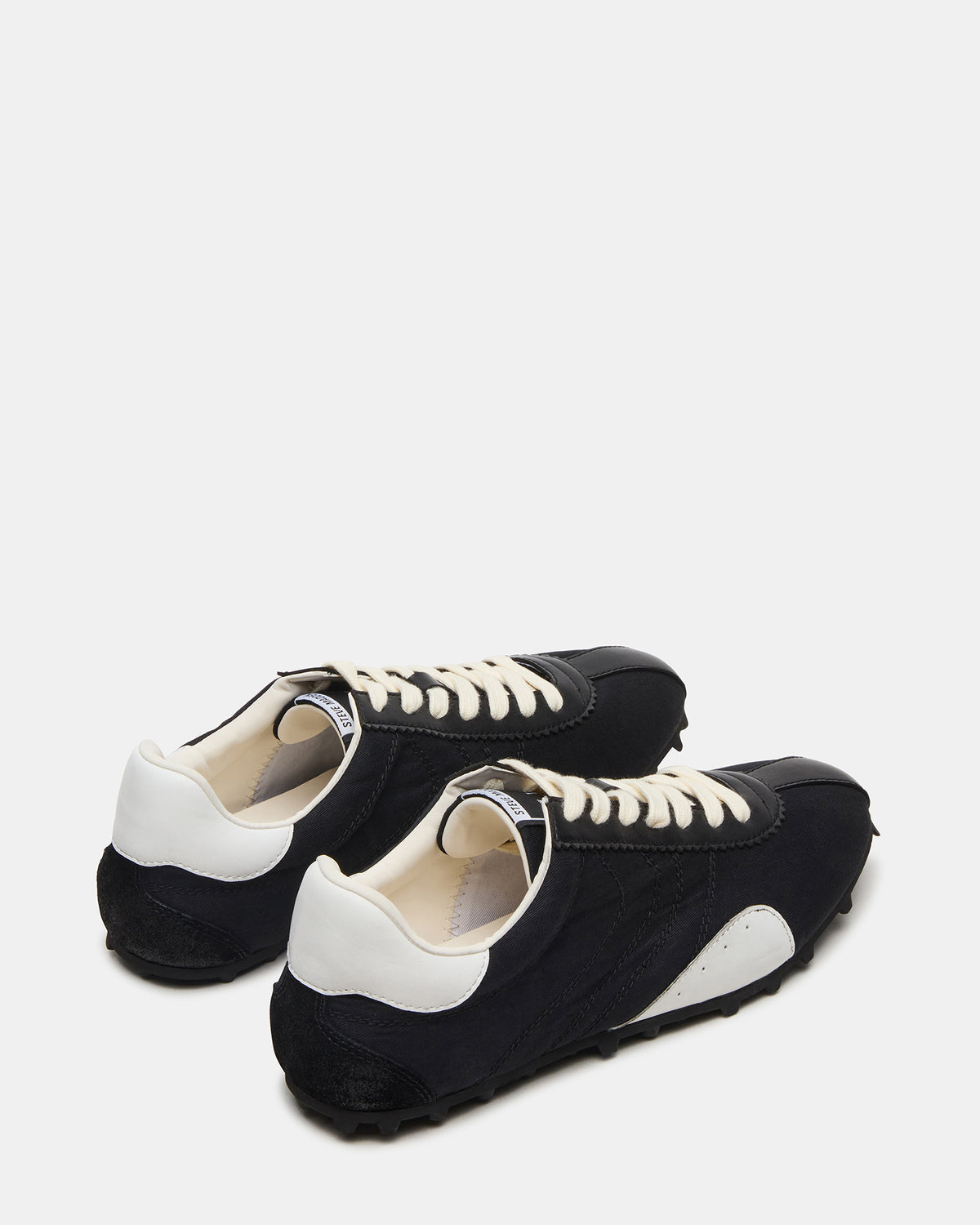 PUZZLE Black Low-Top Lace-Up Men's Sneaker - Steve Madden