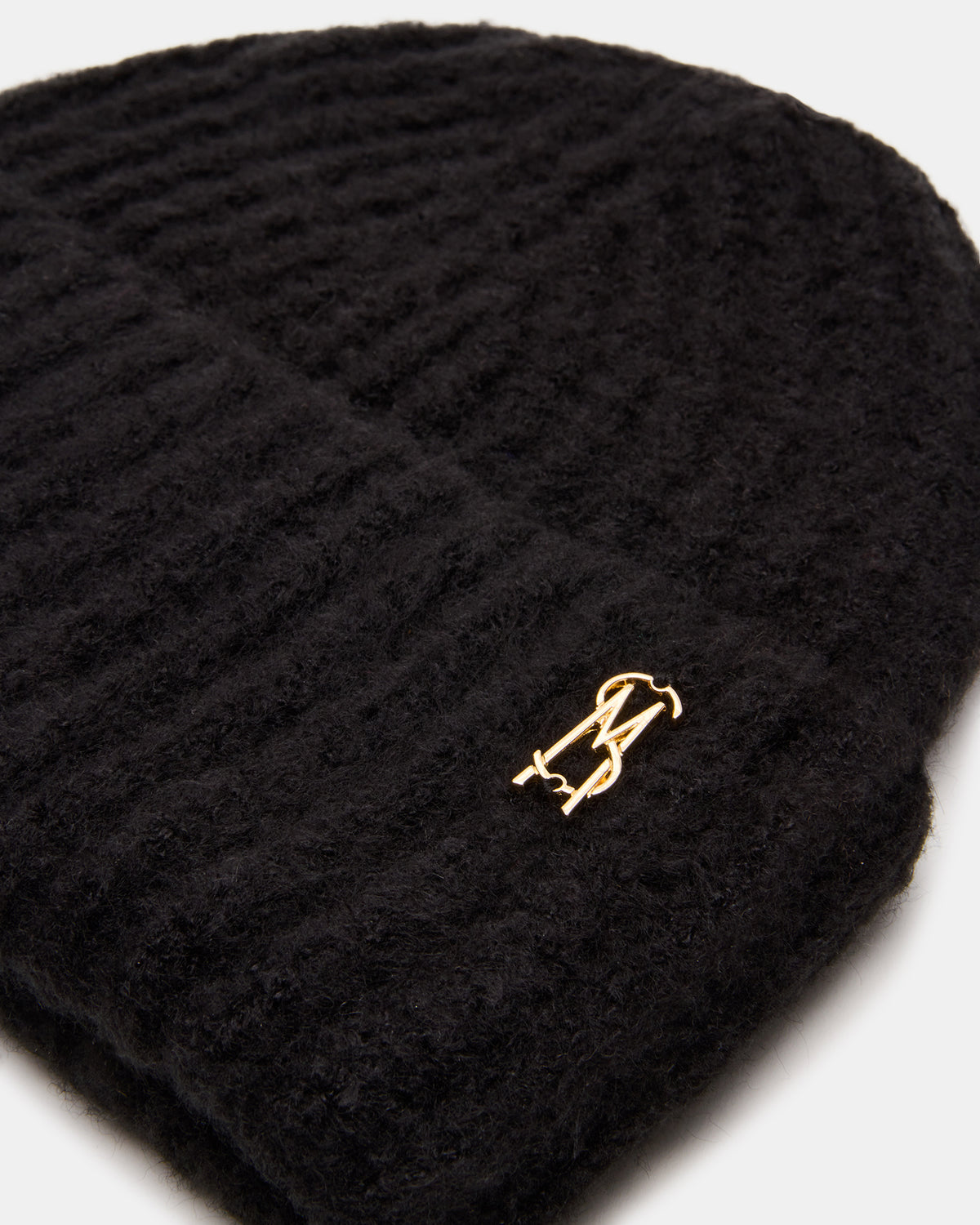 LOGO BEANIE Black Fuzzy RIbbed Knit Women's Beanie - Steve Madden