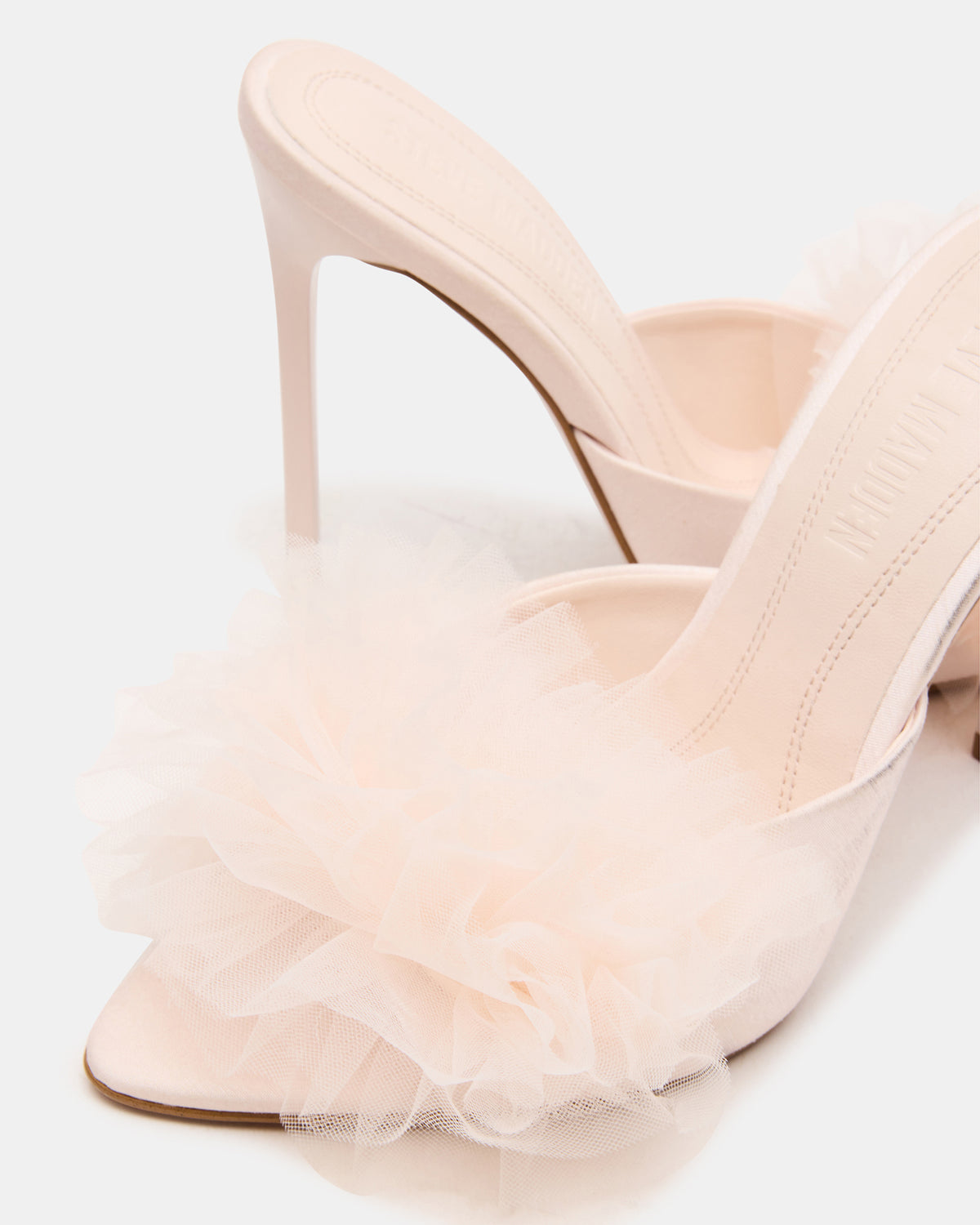 AFFINITY Tulle Light Pink Pointed-Toe Stiletto Mule Women's Heel - Steve Madden