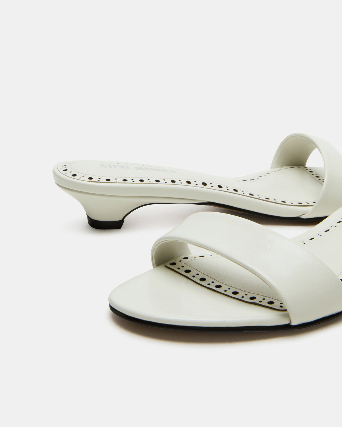 BERRY White Women's Mule Kitten Heel - Steve Madden