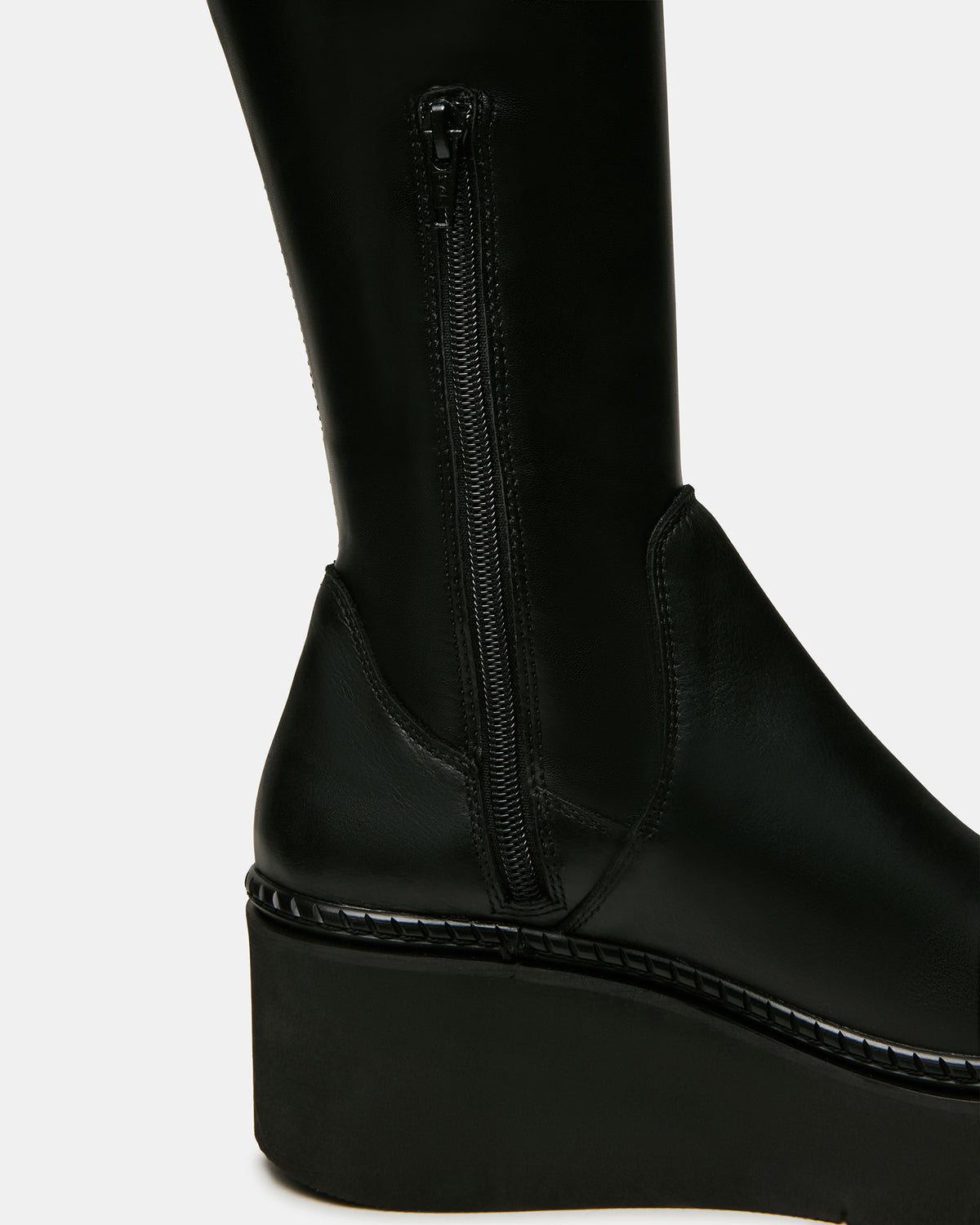 DRACO Black Knee-High Round-Toe Platform Women's Boot - Steve Madden