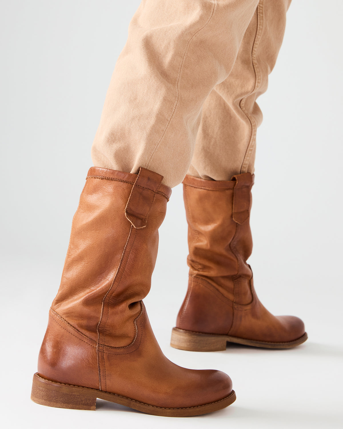 RUBEN Cognac Leather Rounded Toe Women's Boot - Steve Madden
