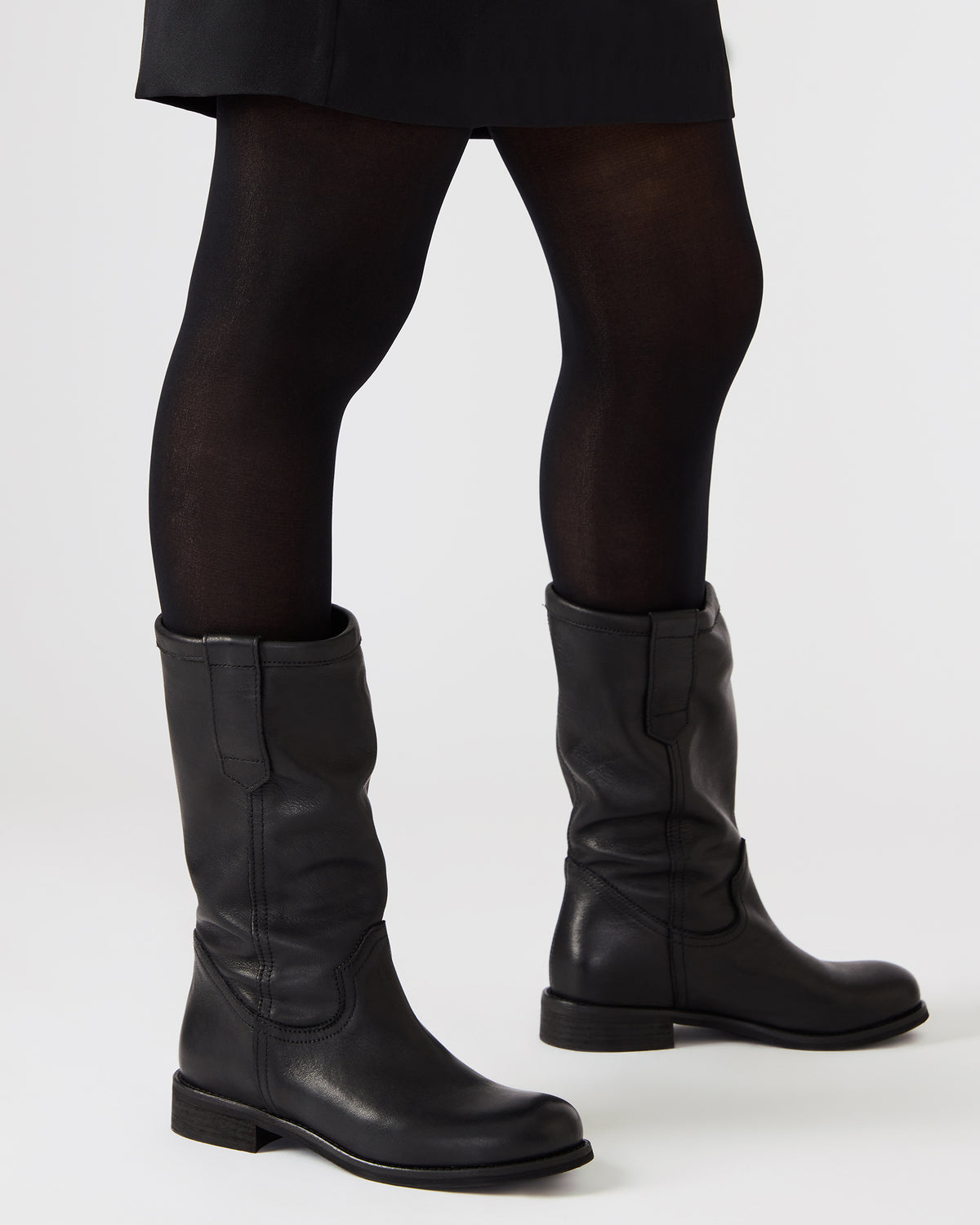 RUBEN Black Leather Rounded Toe Women's Boot - Steve Madden