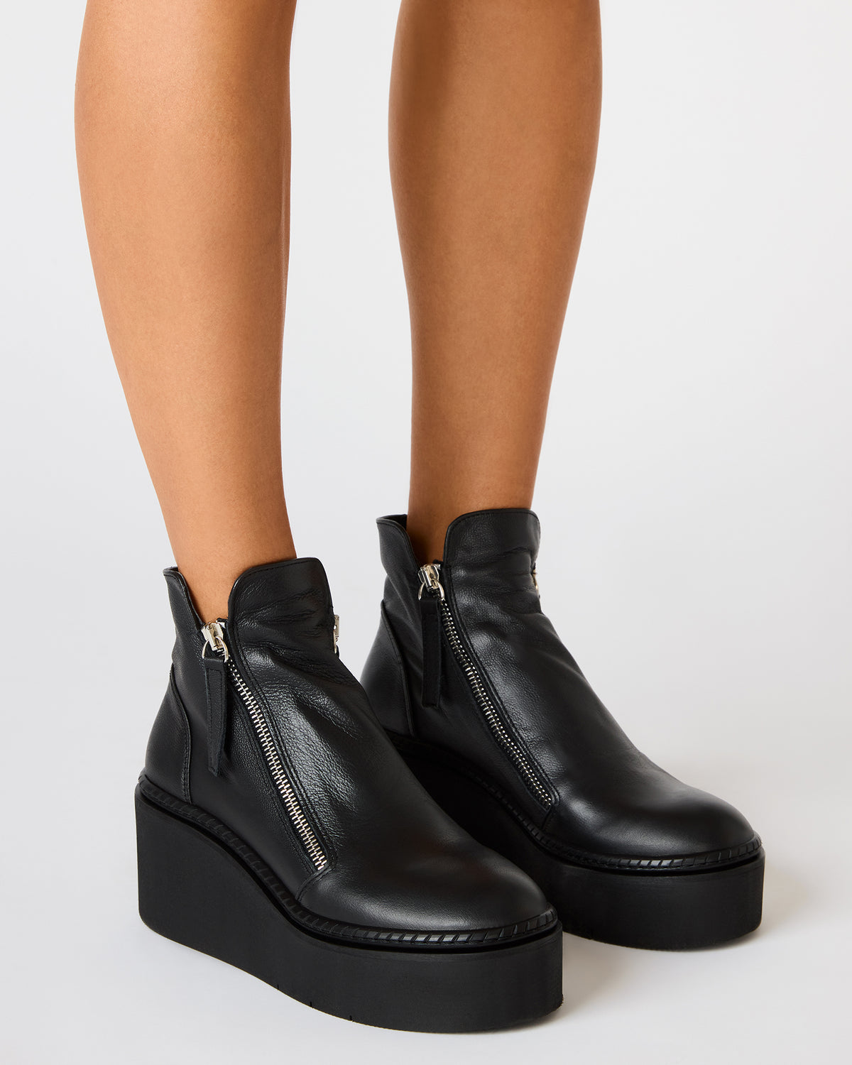 DRIFT Black Leather Platform Moto Women's Ankle Boot - Steve Madden