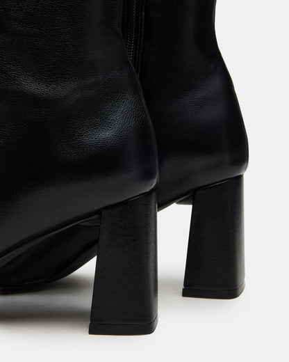 HOLLY Black Wide Calf Women's Knee-High Square-Toe Boot - Steve Madden