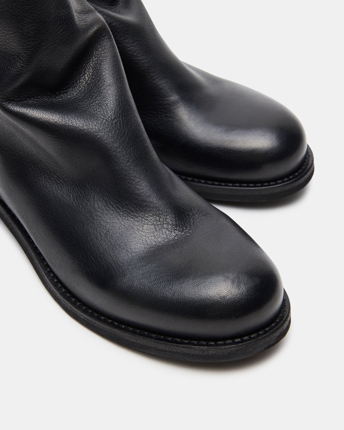 HUGHIE Black Leather Women's Ankle Boot - Steve Madden