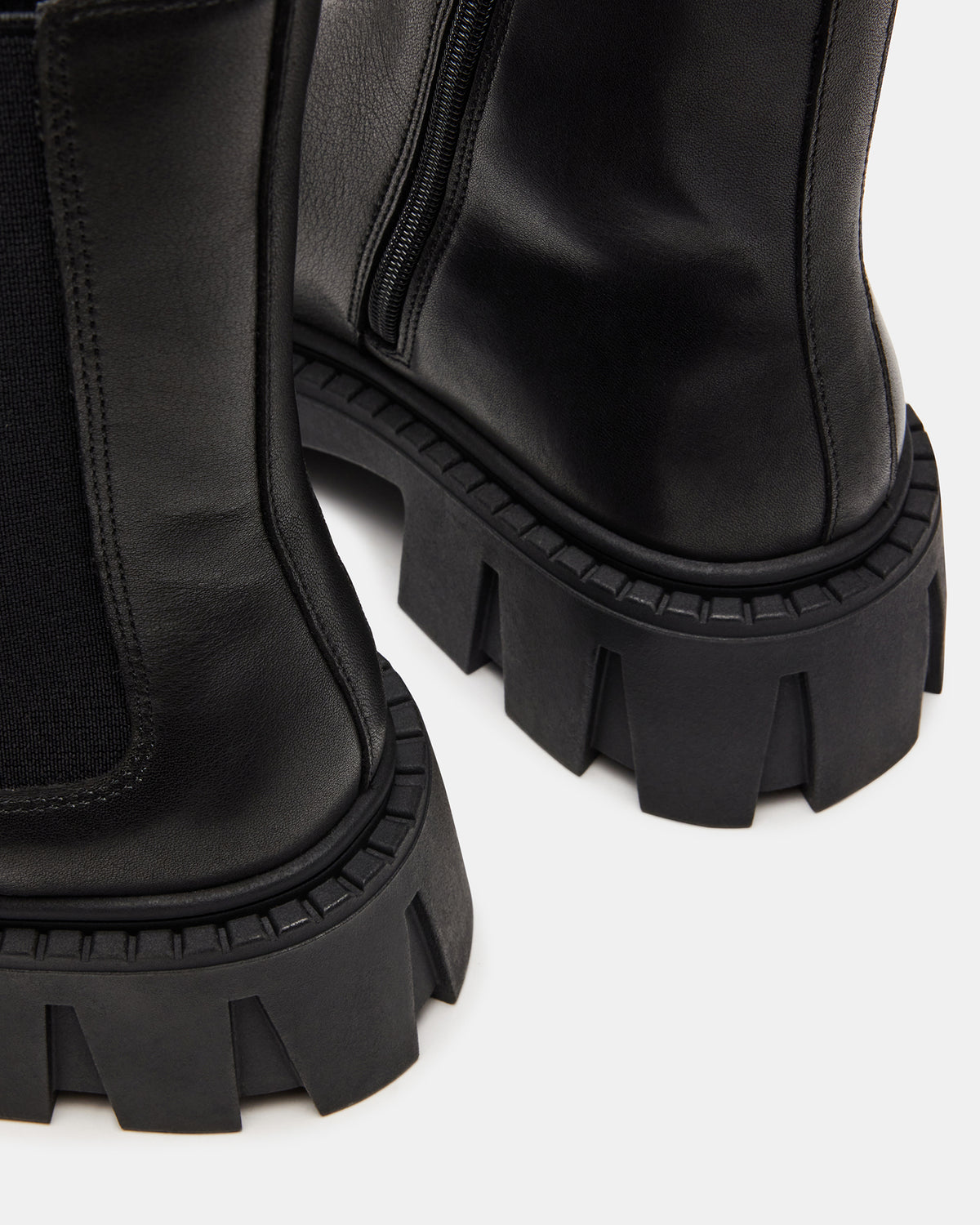 CHARGES Black Leather Platform Bootie | Women's Booties - Steve Madden