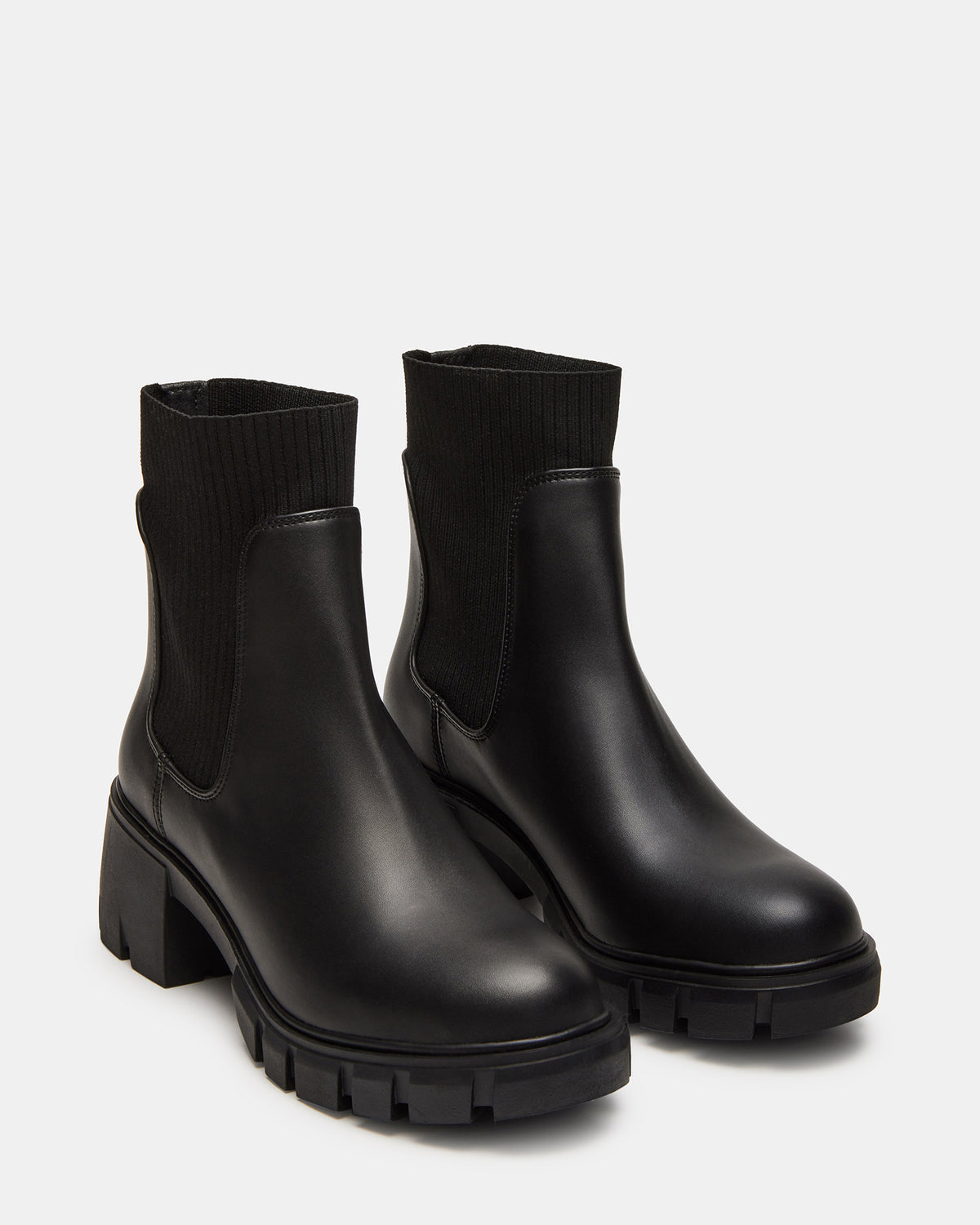 HUTCHH20 Black Water-Resistant Lug Sole Ankle Boot | Women's Booties - Steve Madden