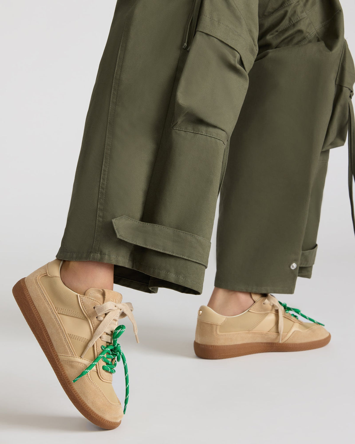 SPORTY Sand Low-Top Lace-Up Women's Sneaker - Steve Madden