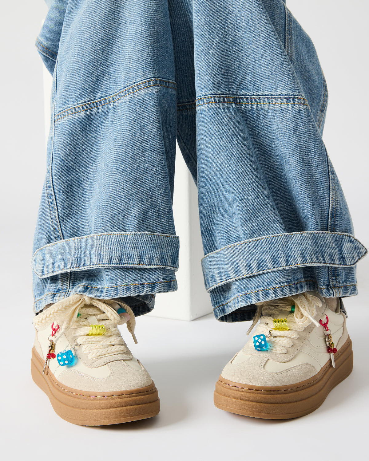 DODGE CHARM Bone Multi Low-Top Platform Women's Sneaker - Steve Madden