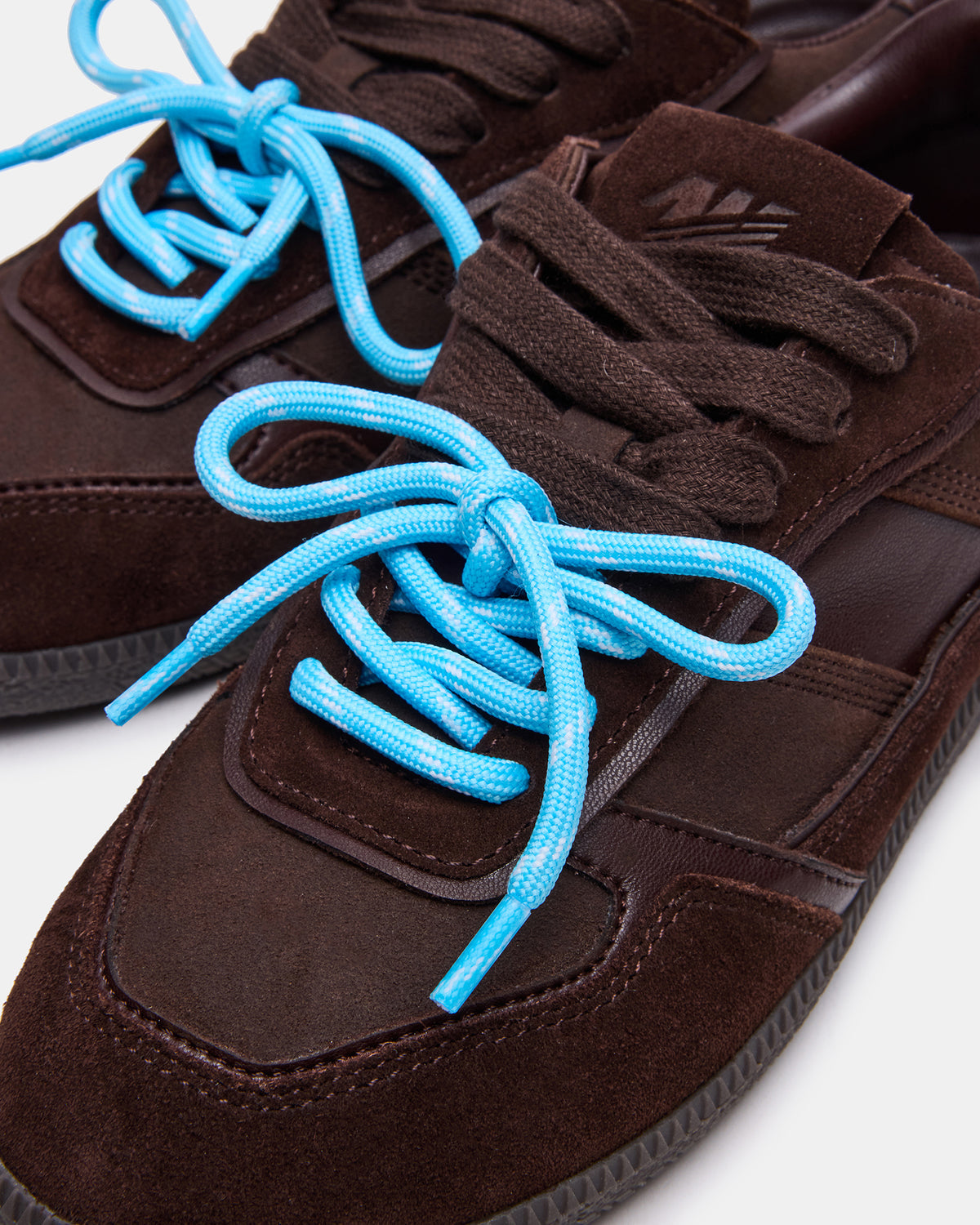 SPORTY Brown Low-Top Lace-Up Women's Sneaker - Steve Madden