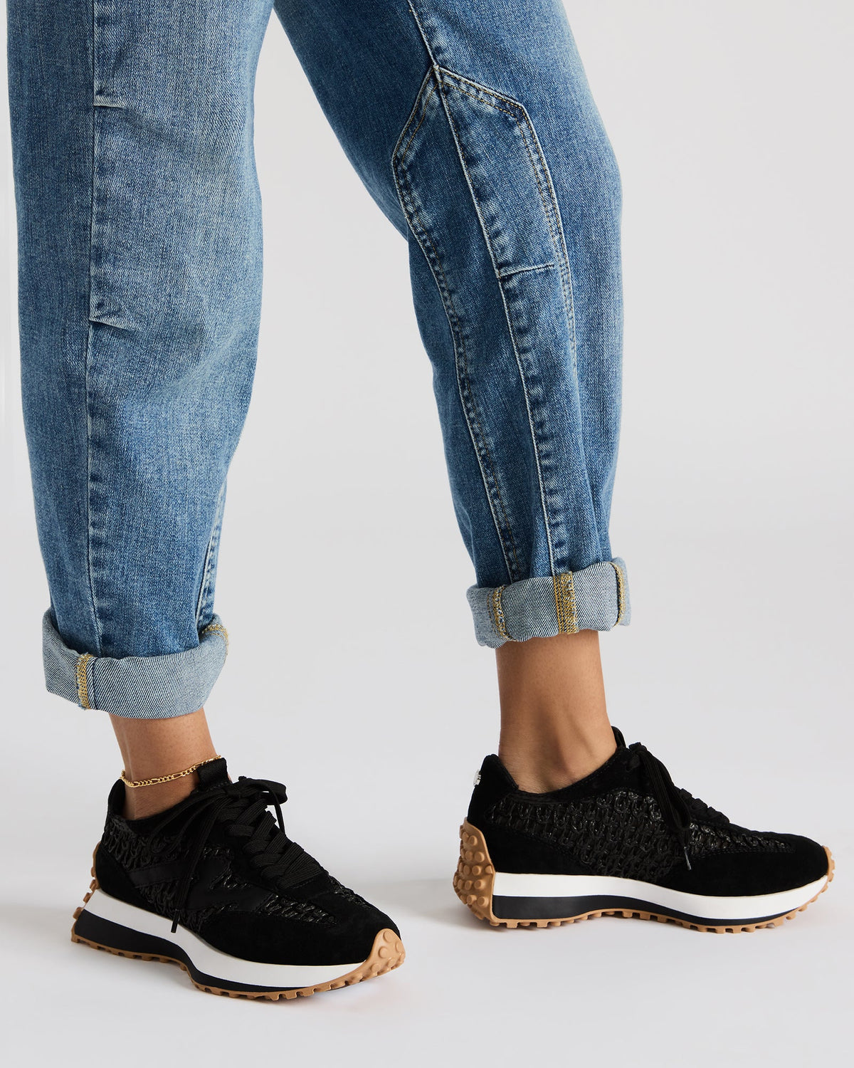 CAMPO Black/Beige Lace-Up Women's Sneaker - Steve Madden