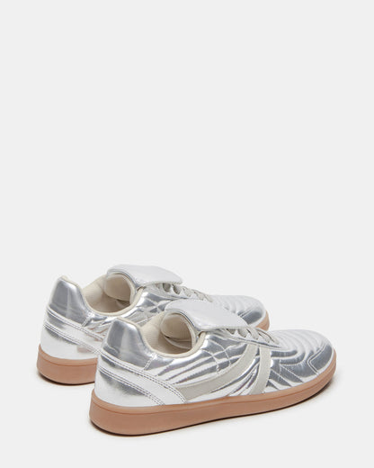 MADRID Silver Women's Low-Top Sneakers - Steve Madden