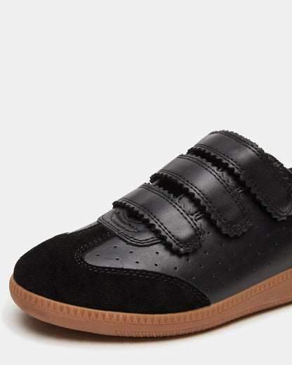 MOMENTUM Black Velcro Low-Top Women's Sneakers - Steve Madden