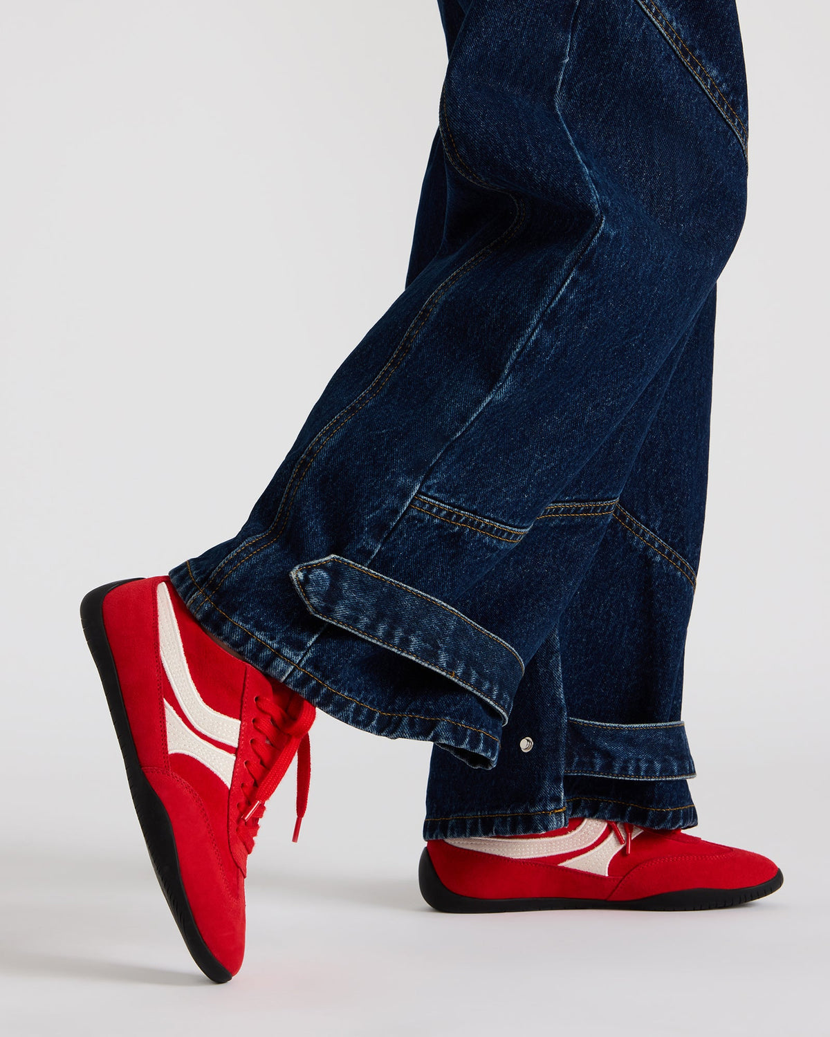 DOBSON Red Women's Low-Top Lace-Up Sneaker - Steve Madden