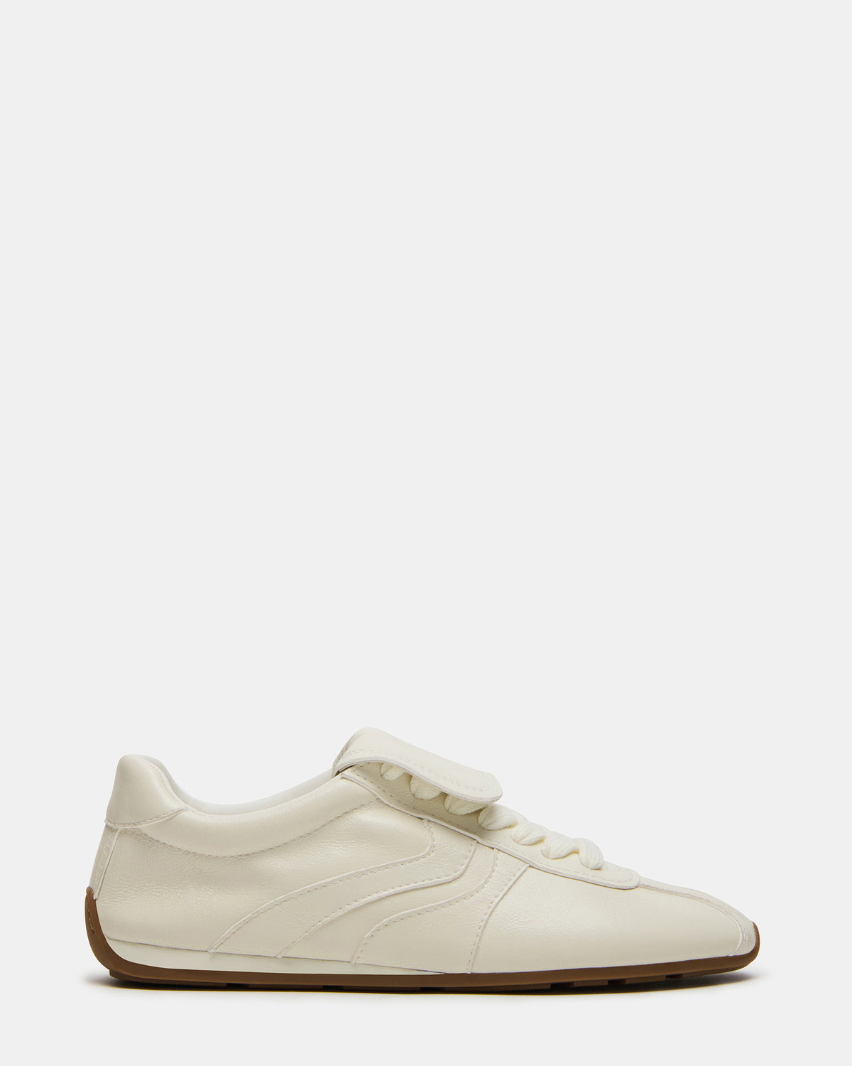 MOBILITY White Leather Women's Low-Top Lace-Up Sneaker - Steve Madden