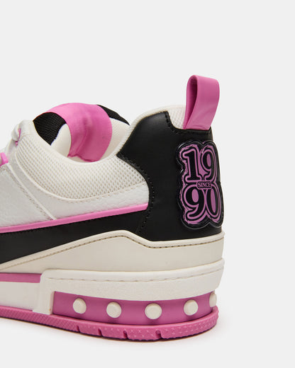 SKATER Black/Pink Low-Top Lace-Up Women's Sneaker - Steve Madden