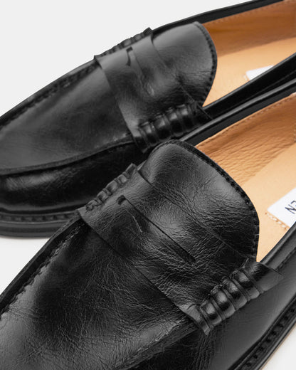 MADISON Black Leather Women's Penny Loafer - Steve Madden