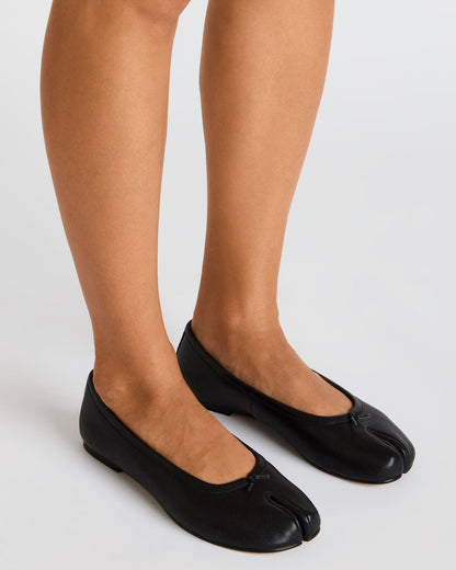 CALICO Black Leather Split Toe Tabi Women's Ballet Flat - Steve Madden