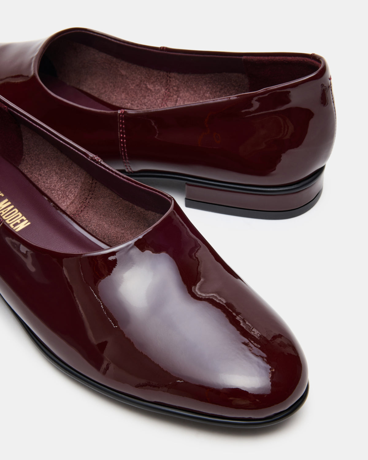 RANDALL Burgundy Patent Ballet Women's Flat - Steve Madden