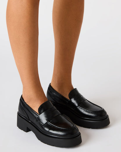 LAYKEN Bone Leather Platform Lug Women's Loafer - Steve Madden
