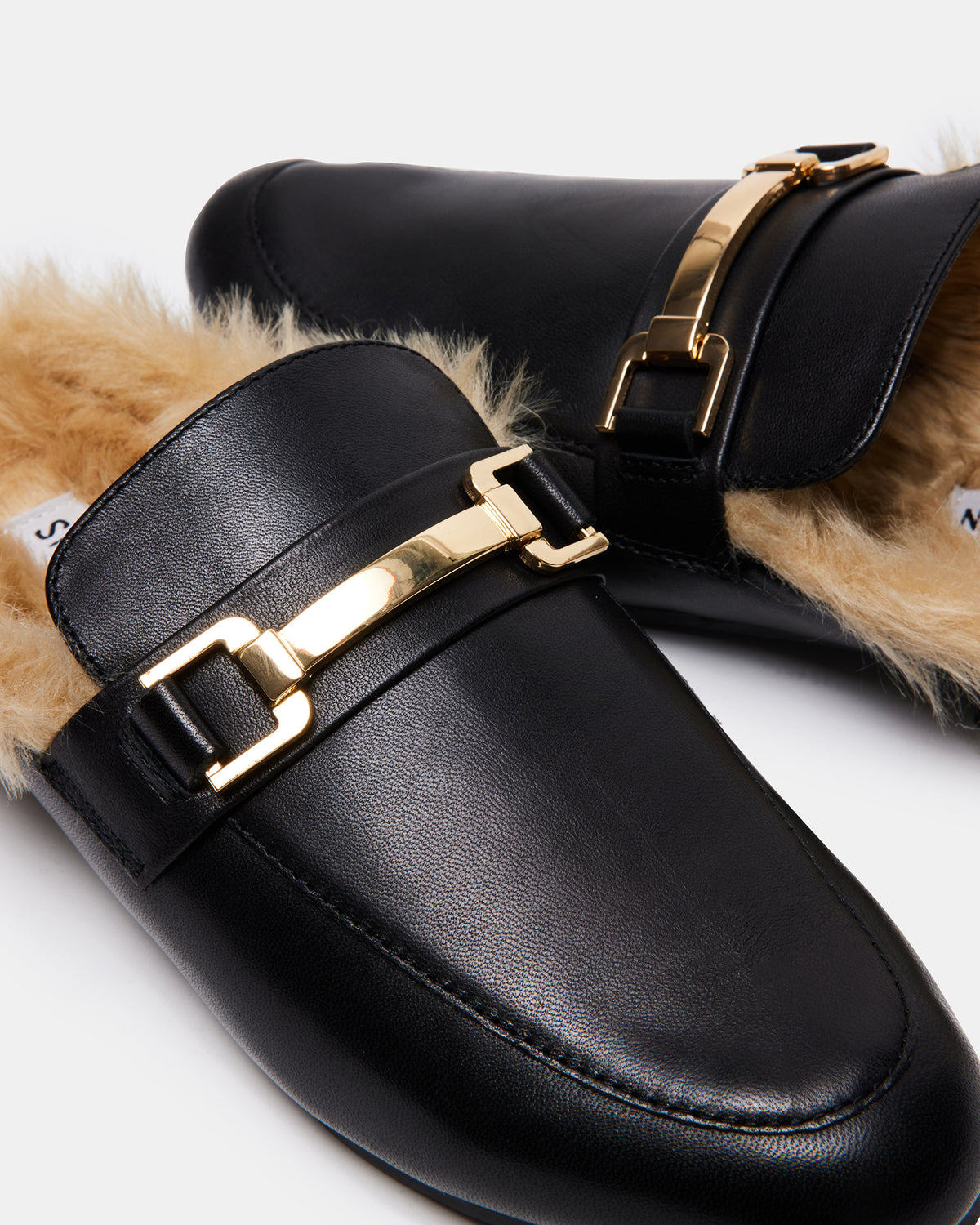 KHLOE Black Leather Women's Faux Fur Mule - Steve Madden