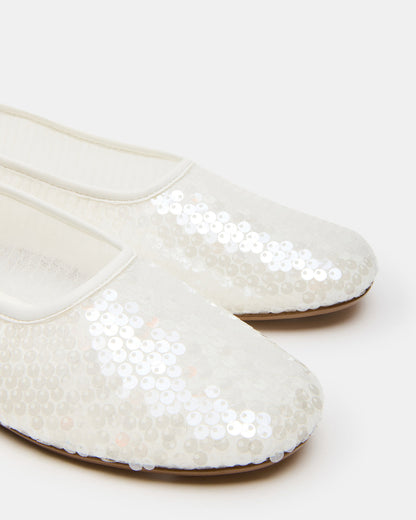 GARCELLE White Sequin Women's Ballet Flats - Steve Madden