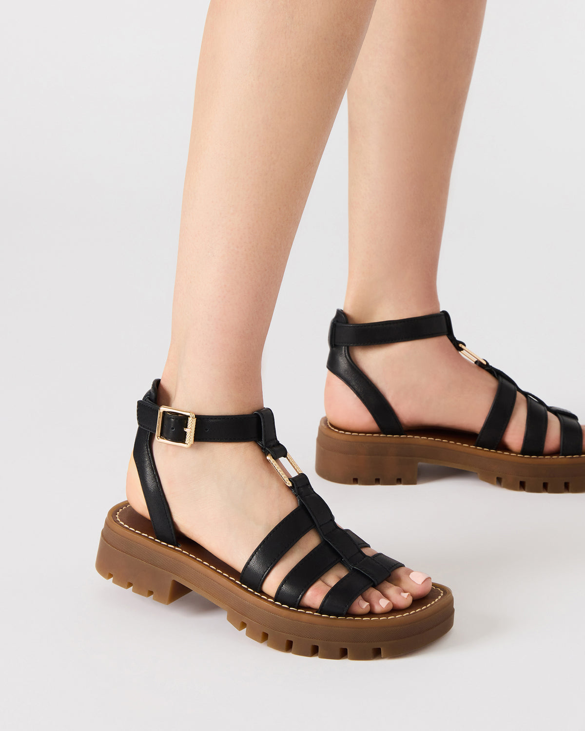 JARELLI Black Leather Strappy Platform Women's Sandal - Steve Madden