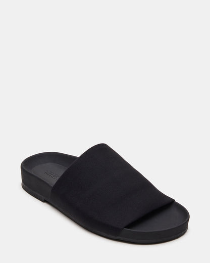 SANSA Black Flatform Footbed Slide Women's Sandal - Steve Madden