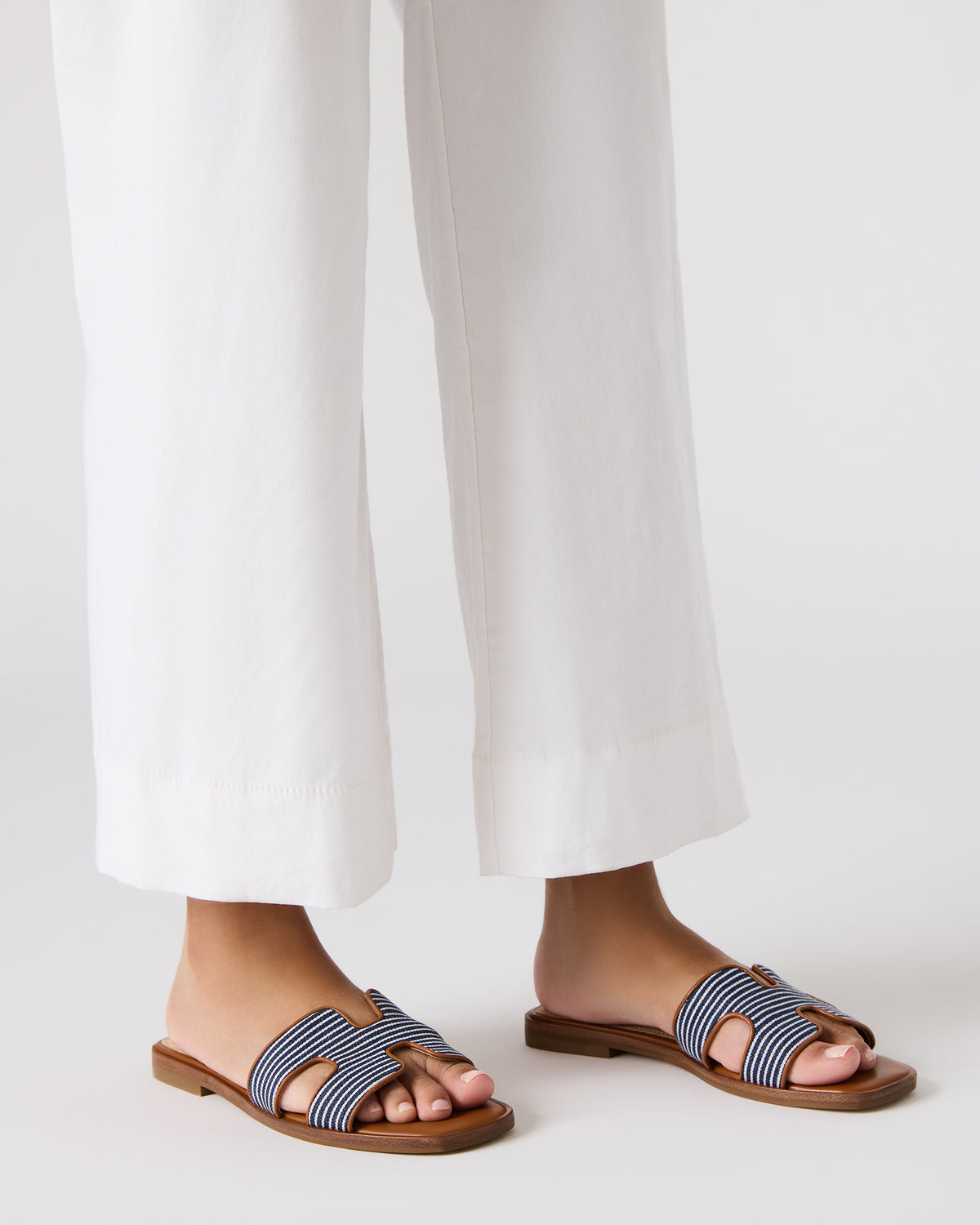 HADYN Navy Multi Sandal | Women's Designer Sandals - Steve Madden