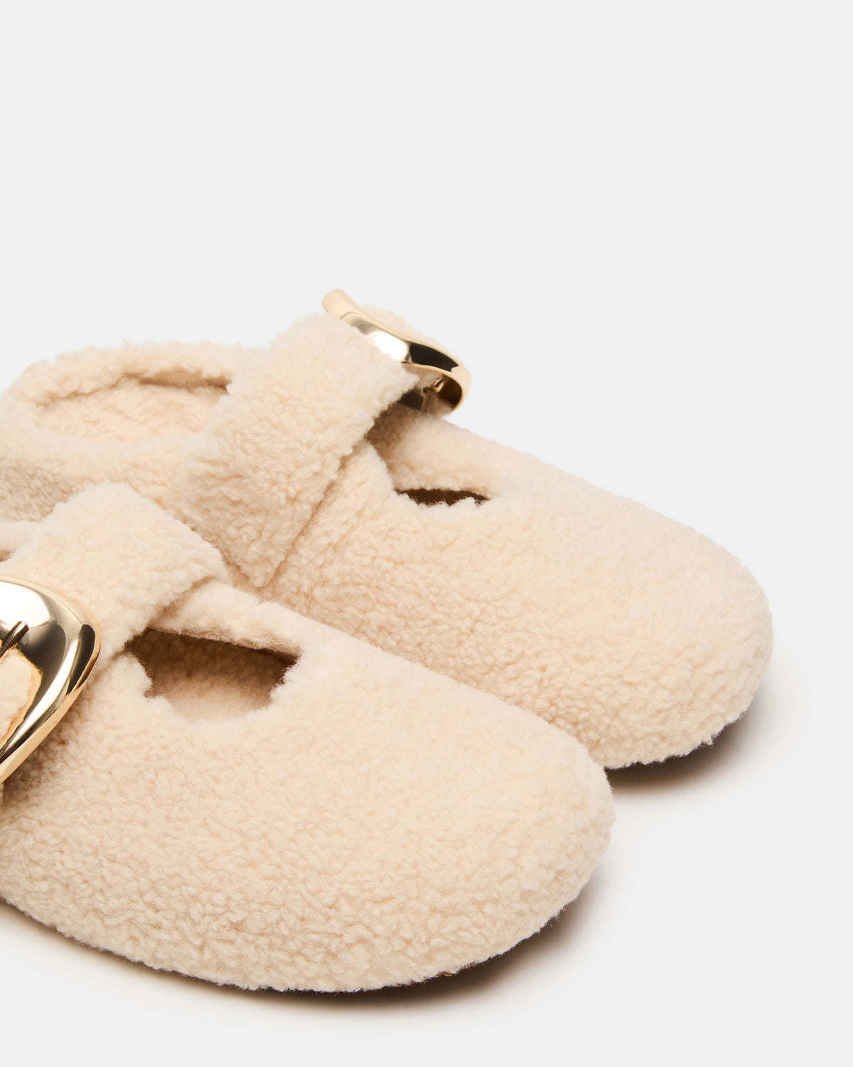 CLOUDY Natural Slip-On Mule Mary Jane Faux Fur Women's Flat - Steve Madden