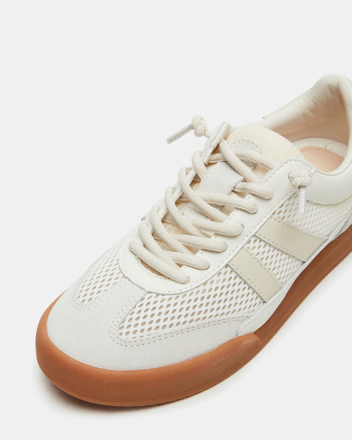 VERDICT White Multi Women's Lace-Up Sneaker - Steve Madden