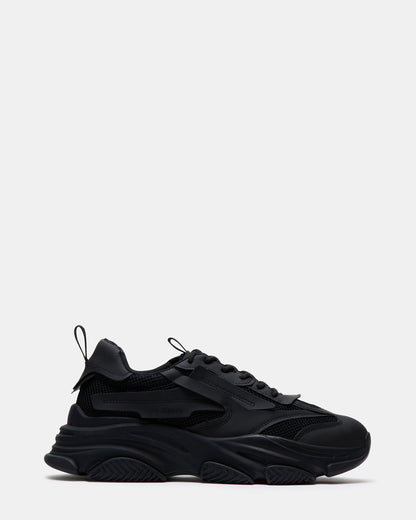 POSSESS Black Low-Top Lace-Up Men's Sneaker - Steve Madden