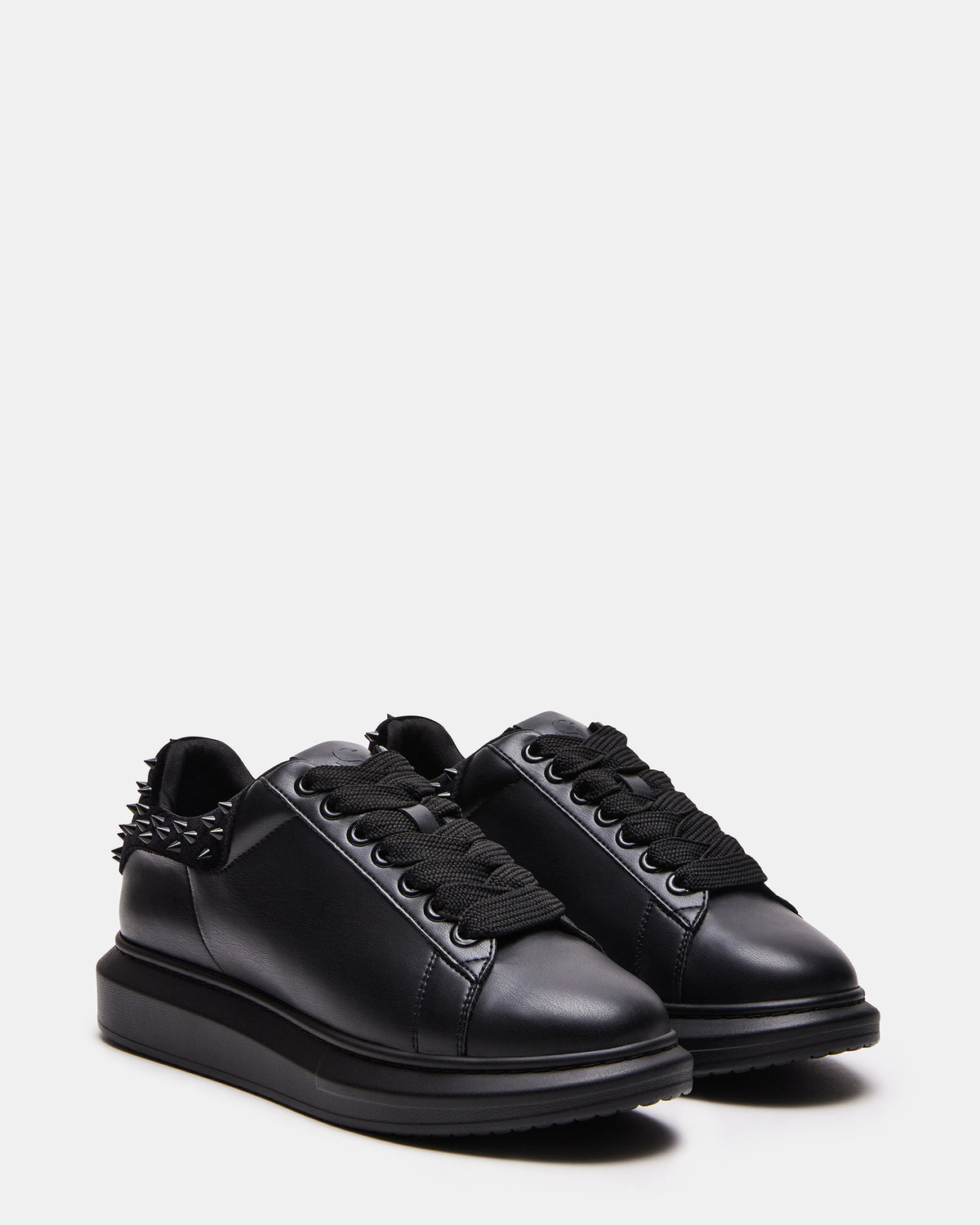 FROSTING Black Velvet Men's Low-Top Lace-Up Sneaker - Steve Madden