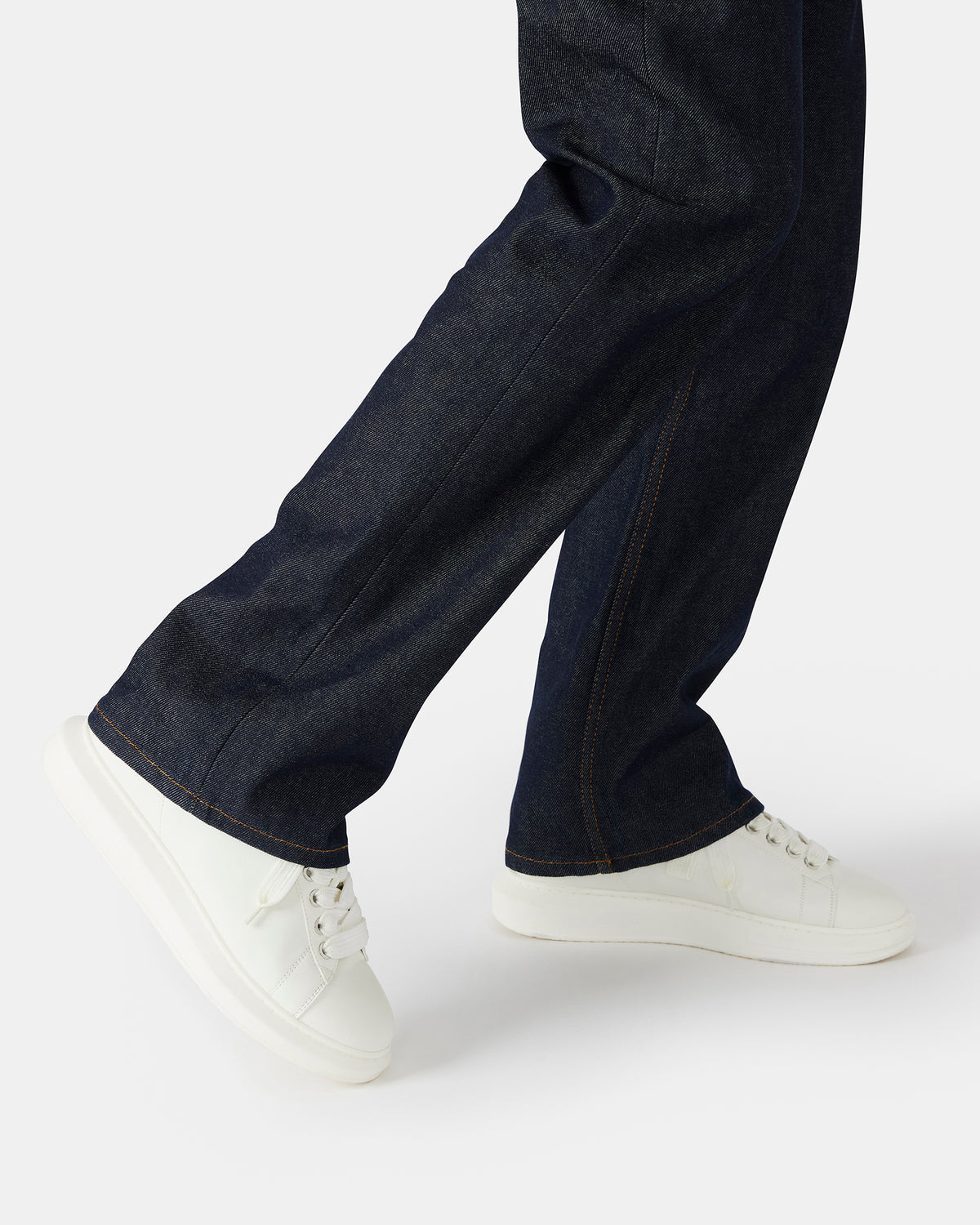 FROSTED White Multi Men's Low-Top Lace-Up Sneaker - Steve Madden