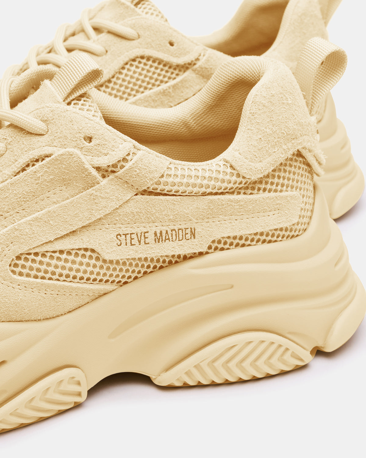 POSSESS Taupe Suede Low-Top Lace-Up Men's Sneaker - Steve Madden