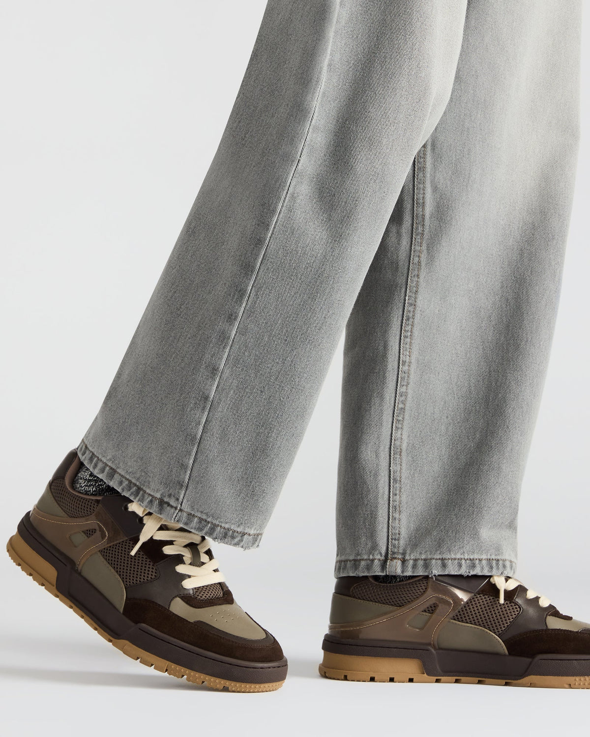 SANCHEZ Brown Multi Low-Top Lace-Up Men's Sneaker - Steve Madden