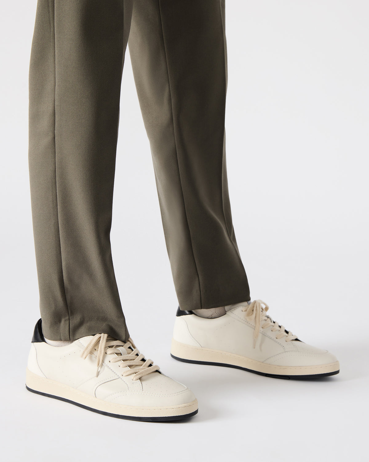 PRISMO Black Multi Low-Top Lace-Up Men's Sneaker - Steve Madden