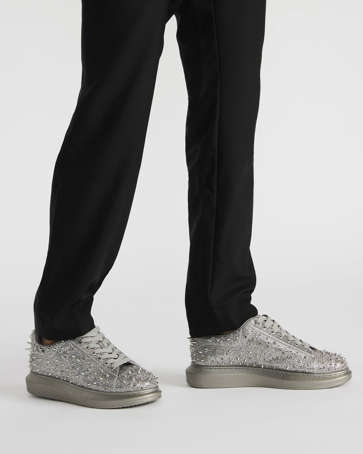 ICEBOX Pewter Metallic Men's Low-Top Lace-Up Sneaker - Steve Madden
