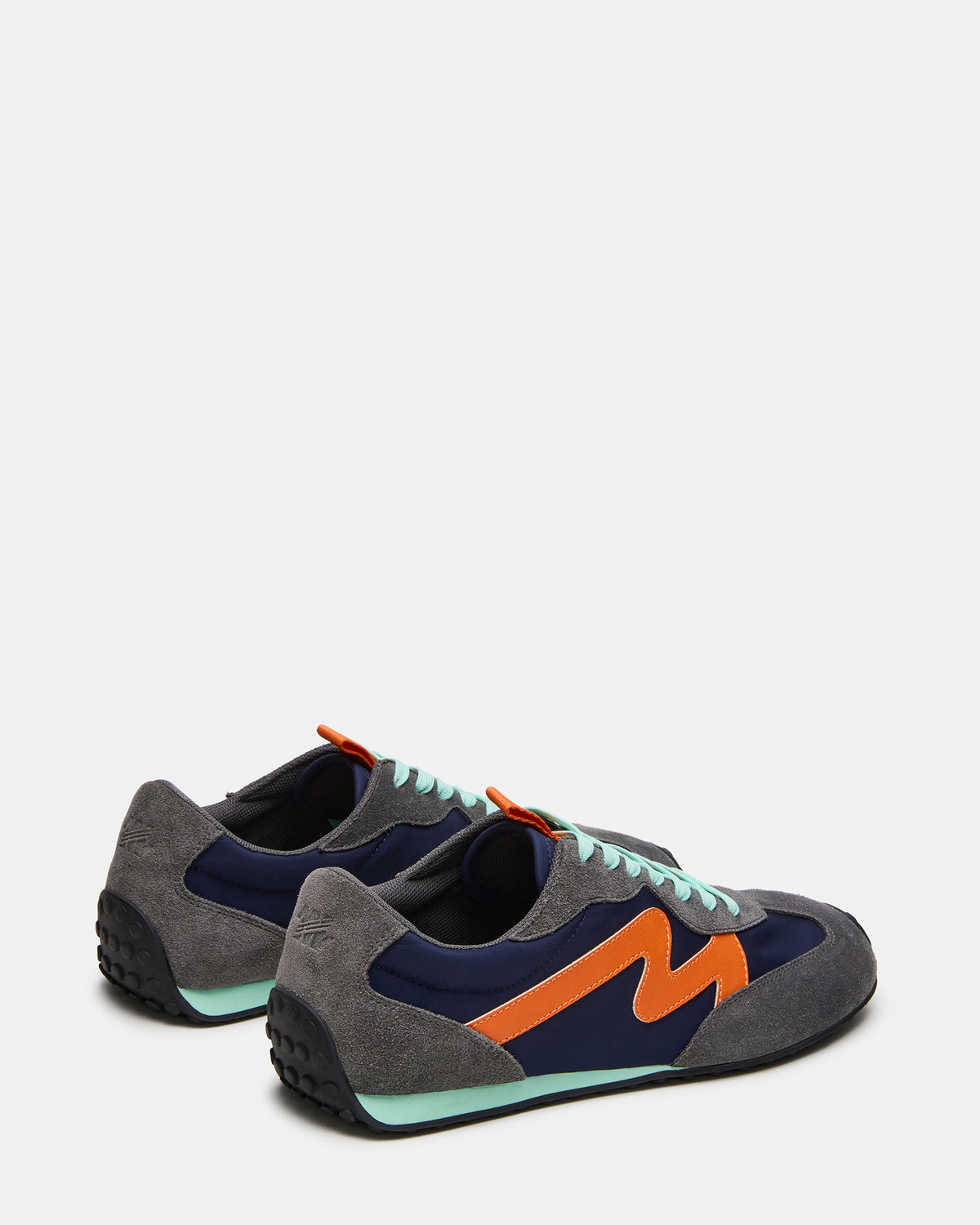 CYRUS Grey Multi Low-Top Lace-Up Men's Sneaker - Steve Madden