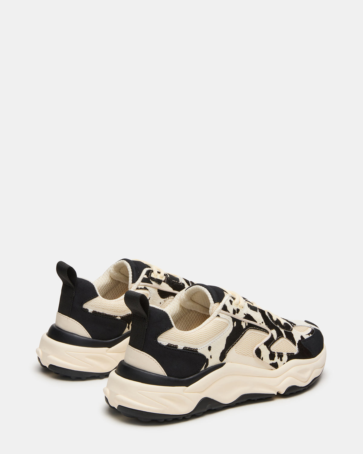 SALVADOR Black/White Low-Top Lace-Up Men's Sneaker - Steve Madden