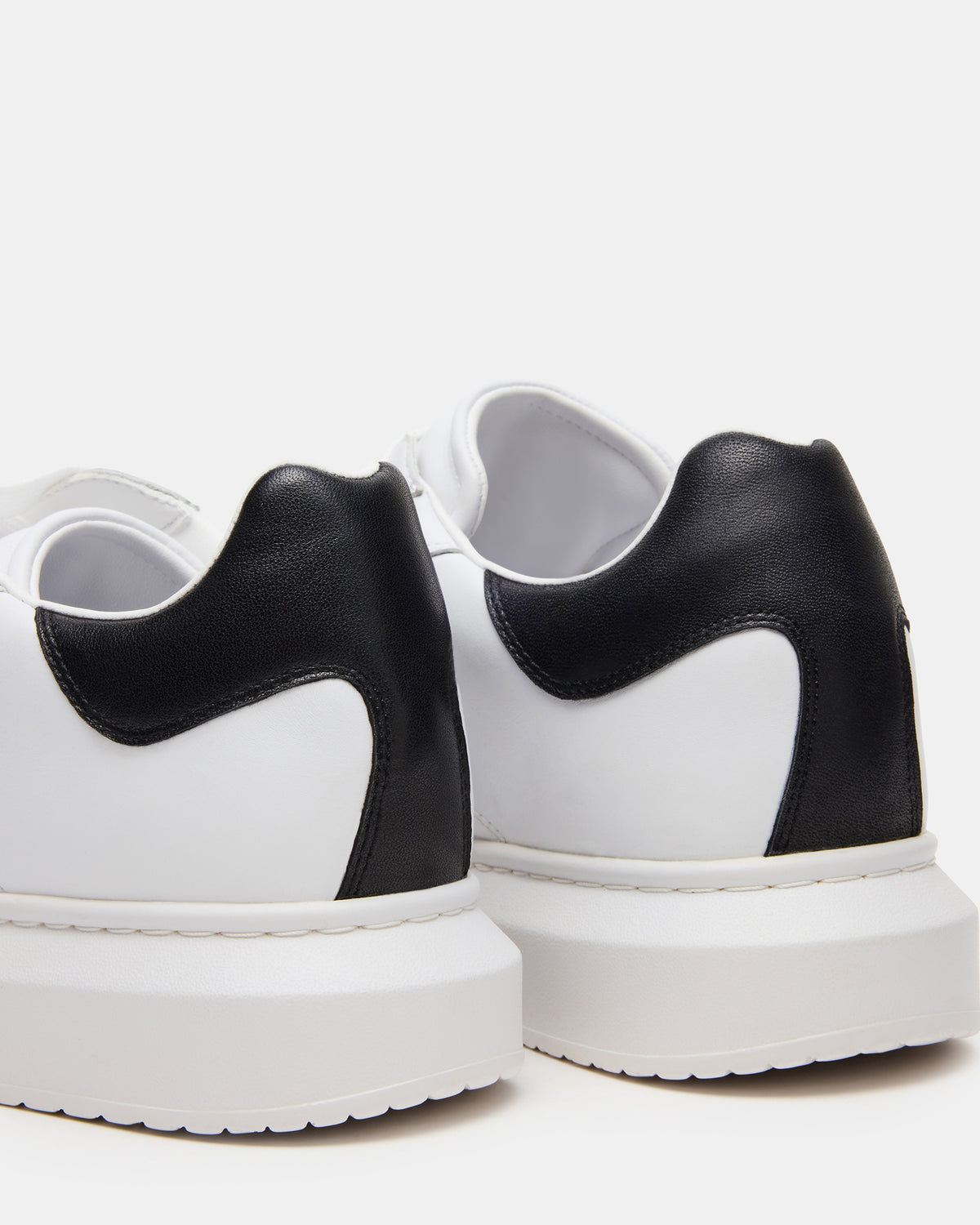MINOU White/Black Low-Top Lace-Up Men's Sneaker - Steve Madden