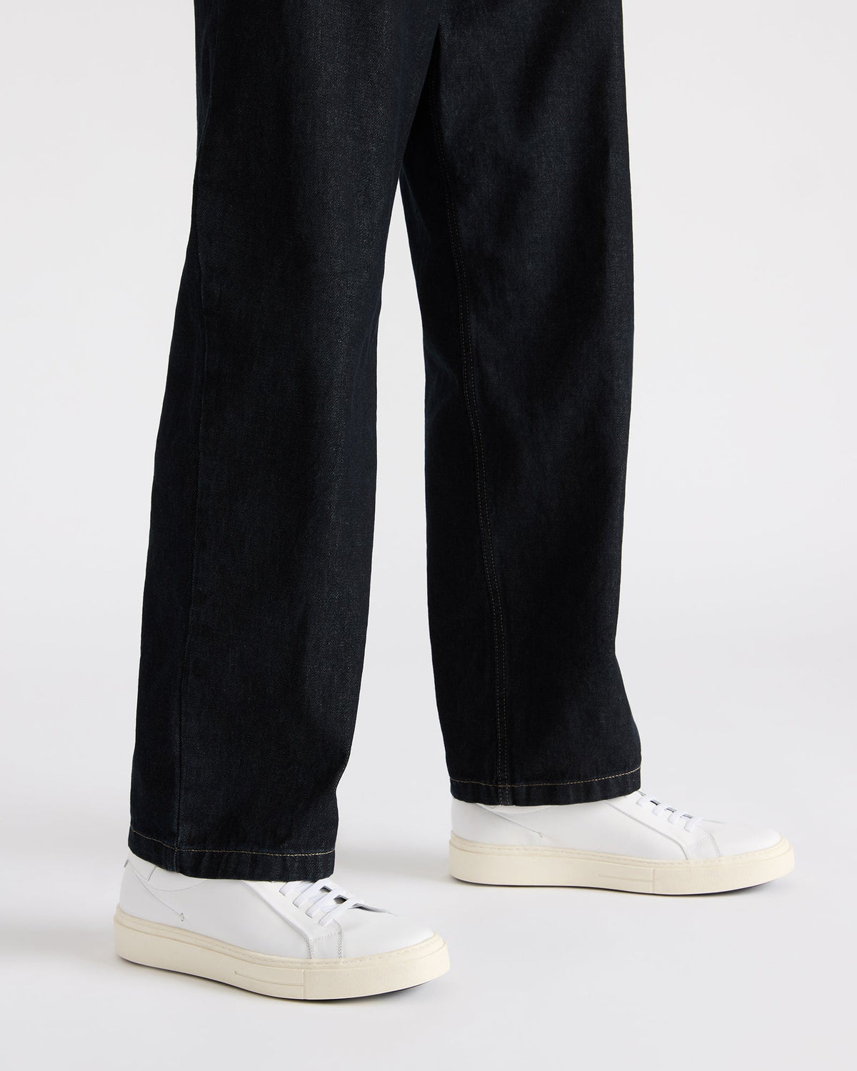 ZOII White Leather Men's Low-Top Lace-Up Sneaker - Steve Madden