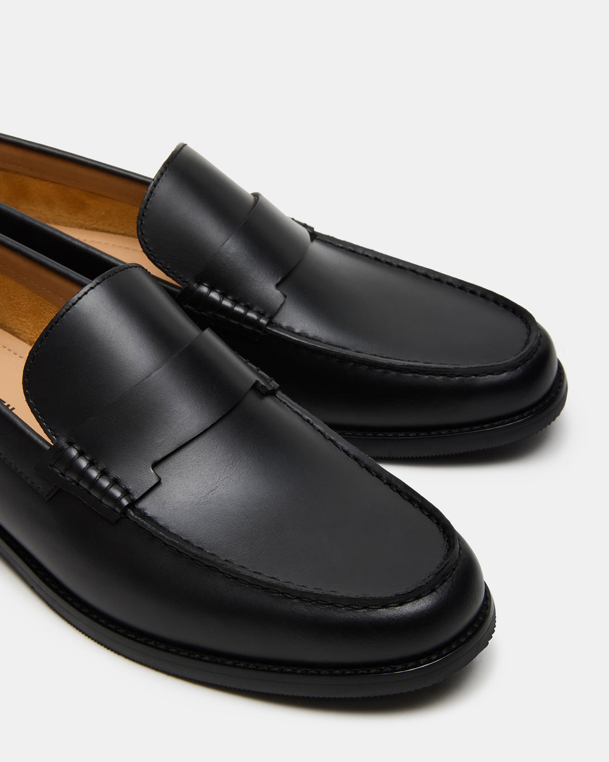 COLVER Black Leather Men's Slip-On Loafer - Steve Madden