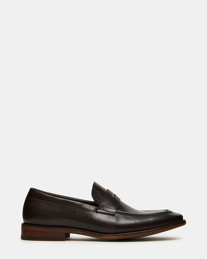 LIGHTNING Brown Leather Round-Toe Slip-On Men's Loafer - Steve Madden