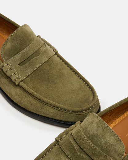 HUCKLE Green Suede Slip-On Men's Loafer - Steve Madden
