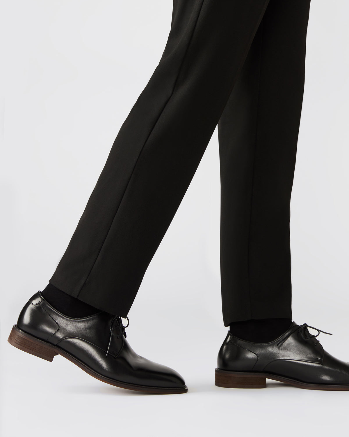 LELAND Black Leather Lace-Up Men's Dress Shoe - Steve Madden