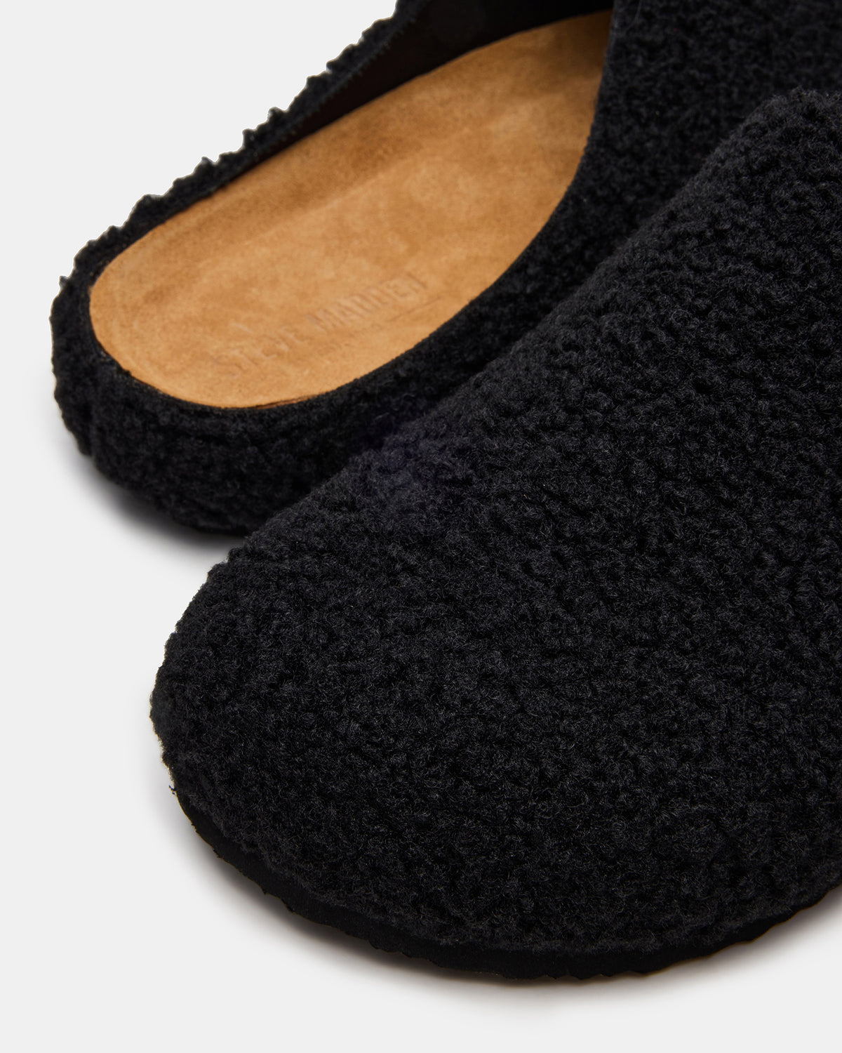 WENDELIN Black Faux Shearling Footbed Slip-On Men's Casual Clog - Steve Madden