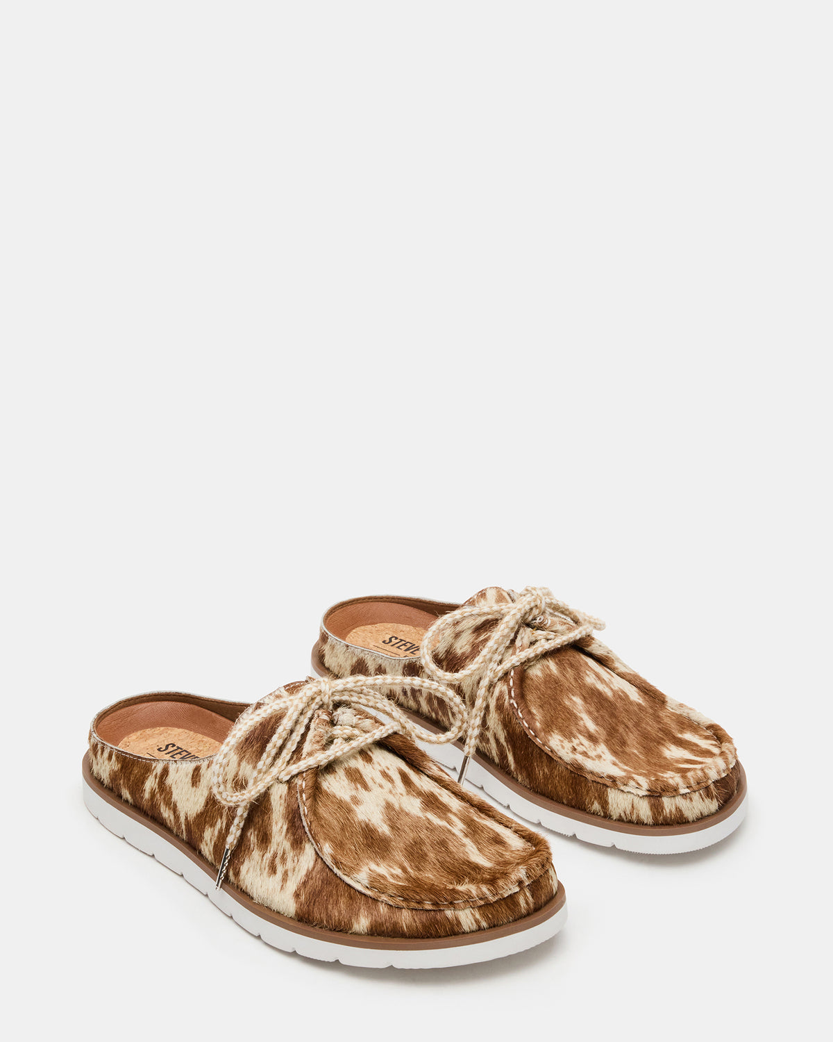 SAILOR Brown White Slip-On Laces Footbed Men's Casual Shoe - Steve Madden
